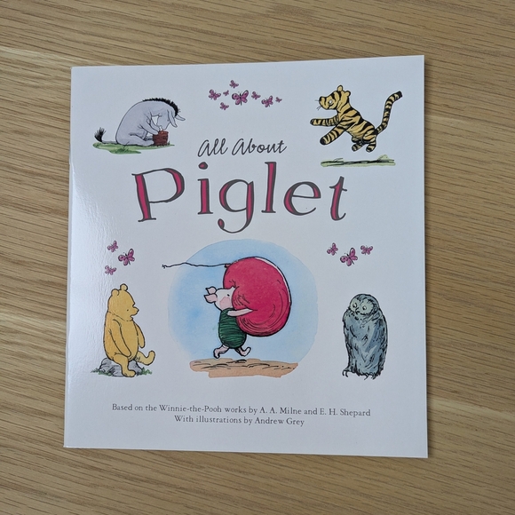 🎈Brand New Winnie the Pooh Paperback Books/Story Collection - Picture 5 of 9